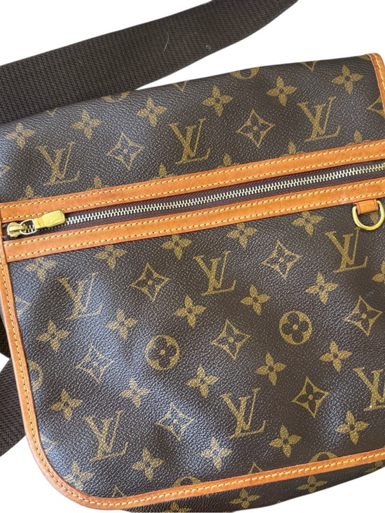 Louis Vuitton Handbags - Louis Vuitton Monogram Canvas Messenger Bag in Brown and Tan COA
